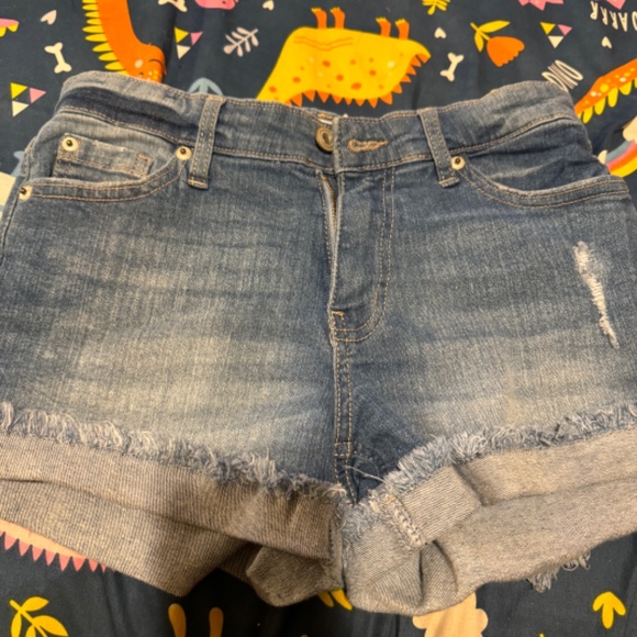 Short pants - Picture 2 of 2